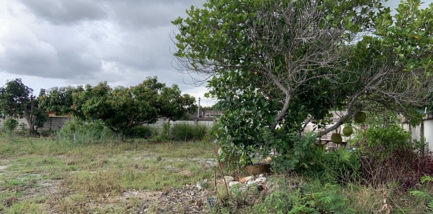 Земельный участок в Паттайе, Таиланд 1756м2  № 141102