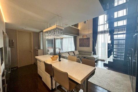 Кондоминиум с 2 спальнями в Клонг Тоэй, Бангкок, Таиланд № 141108 - фото 3