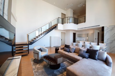 Penthouse in Bangkok, Thailand 3 bedrooms № 181065 - photo 4