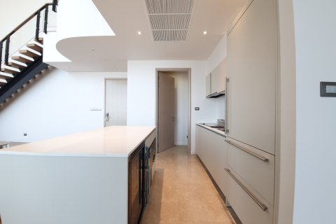 Penthouse in Bangkok, Thailand 3 bedrooms № 181065 - photo 10