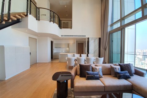 Penthouse in Bangkok, Thailand 3 bedrooms № 181065 - photo 3