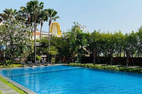 Condo in Bangkok, Thailand, 2 bedrooms  № 180547 - photo 15