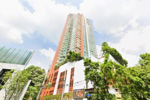 Condo in Bangkok, Thailand, 2 bedrooms  № 180547 - photo 18