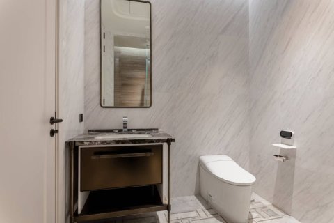 Penthouse in Bangkok, Thailand 3 bedrooms № 180541 - photo 25