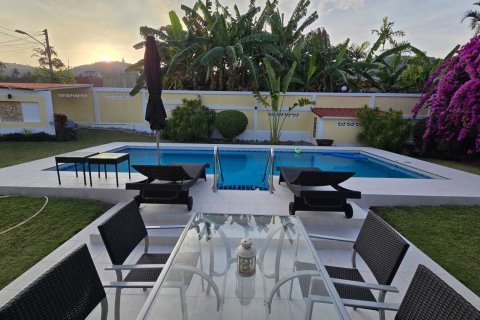 House in Phuket, Thailand 3 bedrooms № 159374 - photo 4