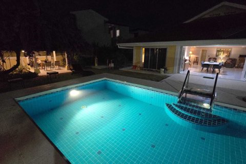 House in Phuket, Thailand 3 bedrooms № 159374 - photo 7