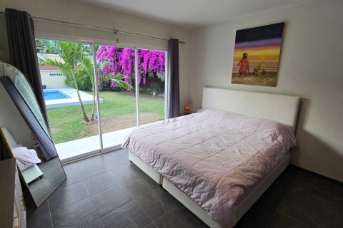 House in Phuket, Thailand 3 bedrooms № 159374 - photo 9