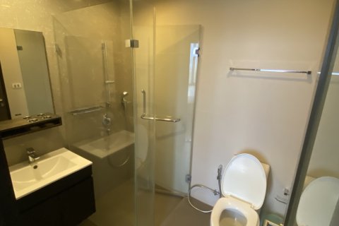 Condo in Phaya Thai, Bangkok, Thailand, 2 bedrooms № 159376 - photo 5