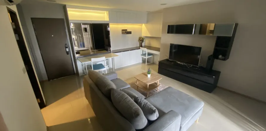 Condo in Phaya Thai, Bangkok, Thailand, 2 bedrooms № 159376