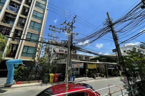 Land in Huai Khwang, Bangkok, Thailand 336 sq.m. № 159373 - photo 6