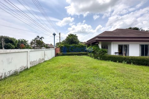 House in Pattaya, Thailand 3 bedrooms № 196229 - photo 4