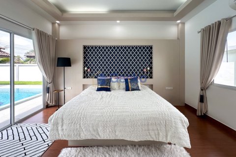 House in Pattaya, Thailand 3 bedrooms № 196230 - photo 27