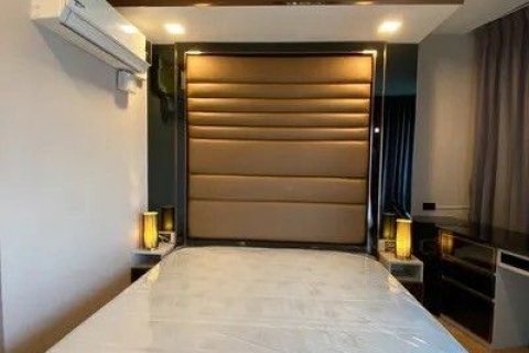 Кондоминиум с 2 спальнями в Хуай Кванге, Бангкок, Таиланд № 135804 - фото 13