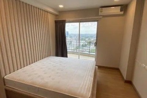 Кондоминиум с 2 спальнями в Хуай Кванге, Бангкок, Таиланд № 135804 - фото 4