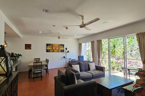 Apartment in Kamala, Thailand 3 bedrooms № 179220 - photo 9