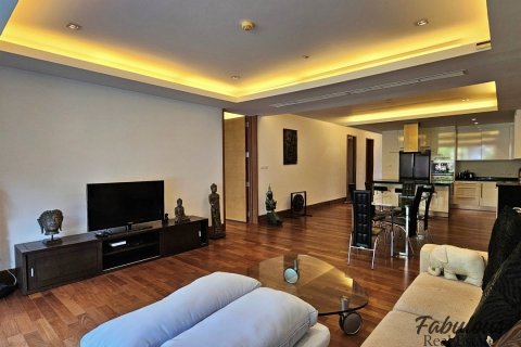 Condo sur Naithon Beach, Thaïlande, 3 chambres  № 179215 - photo 2