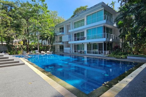 Condo in Kamala, Thailand, 1 bedroom  № 179216 - photo 18