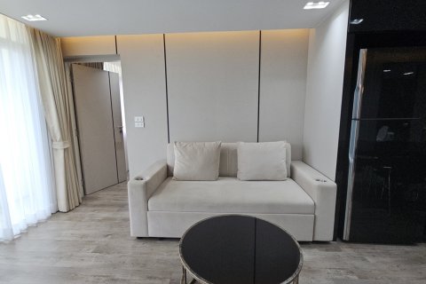 Condo in Bang Rak, Bangkok, Thailand, 2 bedrooms № 201270 - photo 5