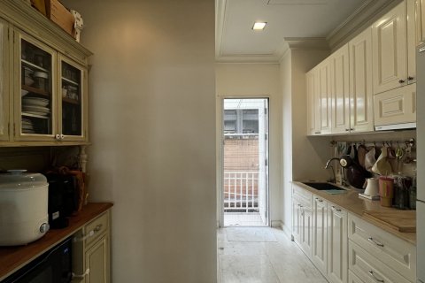 Townhouse in Watthana, Bangkok, Thailand 4 bedrooms № 201271 - photo 8