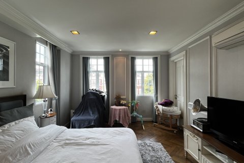 Townhouse in Watthana, Bangkok, Thailand 4 bedrooms № 201271 - photo 3