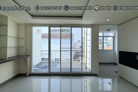 Townhouse in Watthana, Bangkok, Thailand 4 bedrooms № 201355 - photo 6