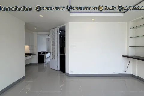 Townhouse in Watthana, Bangkok, Thailand 4 bedrooms № 201355 - photo 5