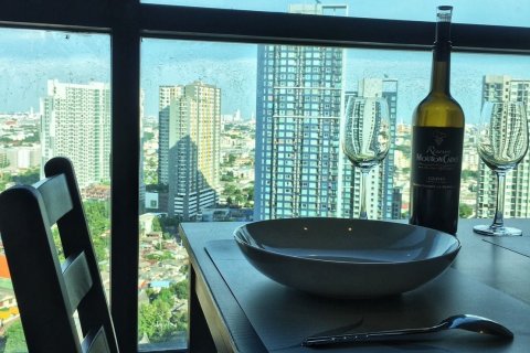 Студия в кондо в Ваттхане, Бангкок, Таиланд № 140600 - фото 8