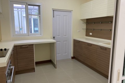 House in Bueng Kum, Bangkok, Thailand 3 bedrooms № 140598 - photo 18
