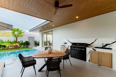 Villa in Hua Hin, Thailand 3 bedrooms № 165491 - photo 2