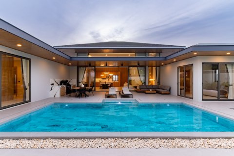 Villa à Hua Hin, Thaïlande 4 chambres № 165489