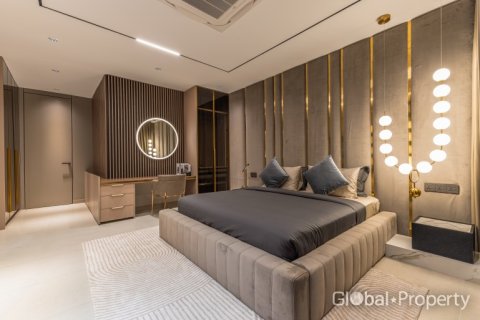 House in Pattaya, Thailand 6 bedrooms № 200264 - photo 23