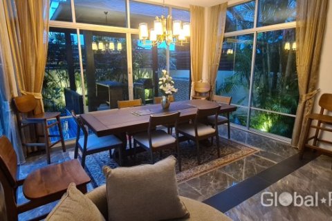 House in Pattaya, Thailand 4 bedrooms № 200265 - photo 26