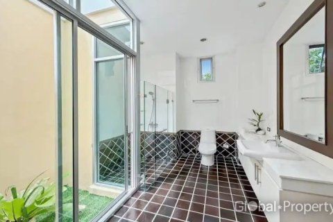 House in Pattaya, Thailand 4 bedrooms № 200265 - photo 29