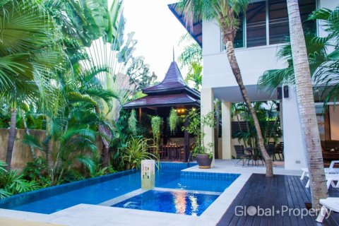 House in Pattaya, Thailand 4 bedrooms № 200265 - photo 5