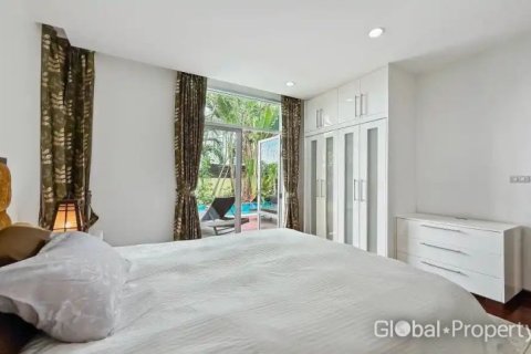 House in Pattaya, Thailand 4 bedrooms № 200265 - photo 13