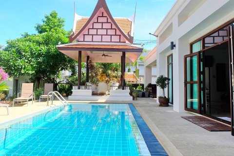 Studio sur Jomtien Beach, Pattaya, Thaïlande № 200262