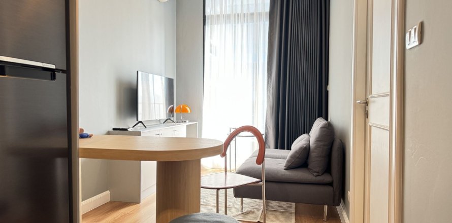 Студия в кондо в Ваттхане, Бангкок, Таиланд № 150184