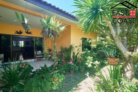 Casa de 3 dormitorios en Pattaya, Tailandia № 213646