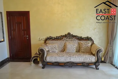 Condominio de 4 dormitorios en Pattaya, Tailandia № 213642 - foto 4