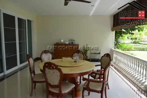 Condominio de 4 dormitorios en Pattaya, Tailandia № 213642 - foto 13