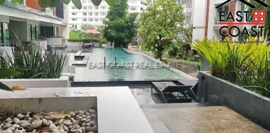Condominio de 2 dormitorios en Pattaya, Tailandia № 213643