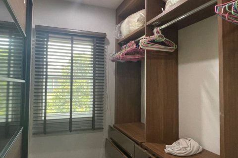 Дом в Банг Кхун Тхиане, Бангкок, Таиланд с 3 спальнями  № 138159 - фото 15