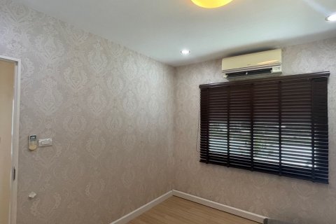 Дом в Банг Кхун Тхиане, Бангкок, Таиланд с 3 спальнями  № 138159 - фото 14