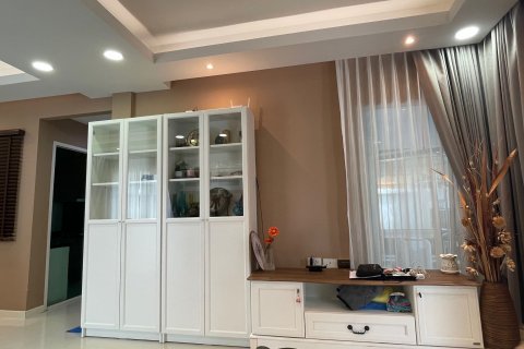 Дом в Банг Кхун Тхиане, Бангкок, Таиланд с 3 спальнями  № 138159 - фото 11