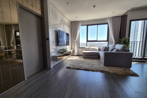 Кондоминиум с 2 спальнями в Клонг Тоэй, Бангкок, Таиланд № 138160 - фото 1