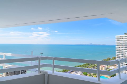 Condo in Pattaya, Thailand, 2 bedrooms  № 170316