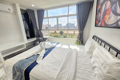 Condo in Pattaya, Thailand, 3 bedrooms  № 170315 - photo 18