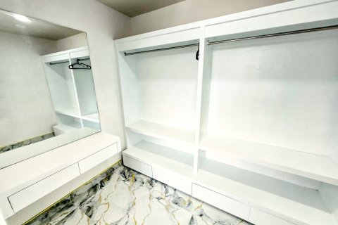 Condo in Pattaya, Thailand, 3 bedrooms  № 170315 - photo 17