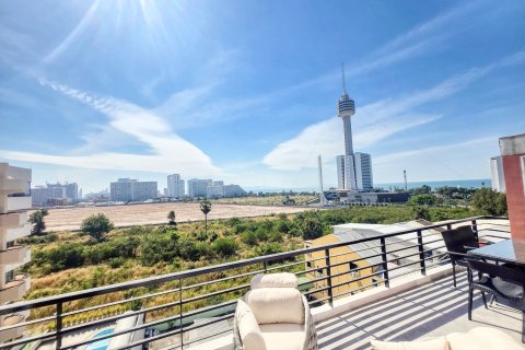 Condo in Pattaya, Thailand, 3 bedrooms  № 170315