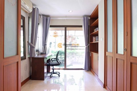 Studio dans le Condo sur Jomtien Beach, Pattaya, Thaïlande  № 170318 - photo 9